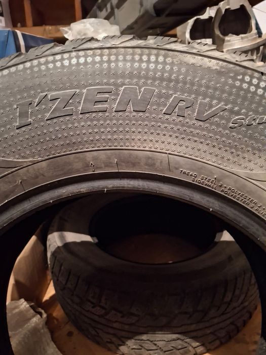 Автошины зимние 265/65/17