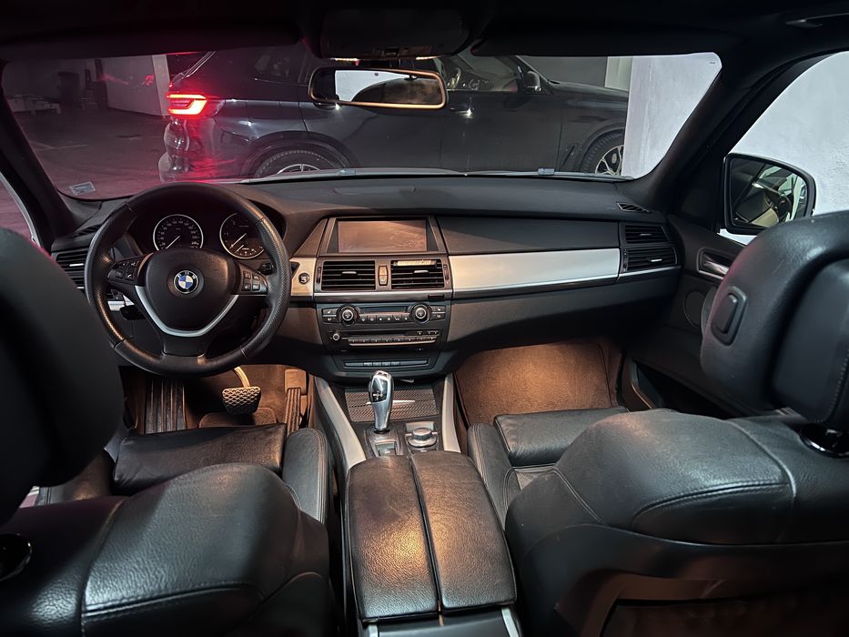 BMW X5 3.0d 2009 Top