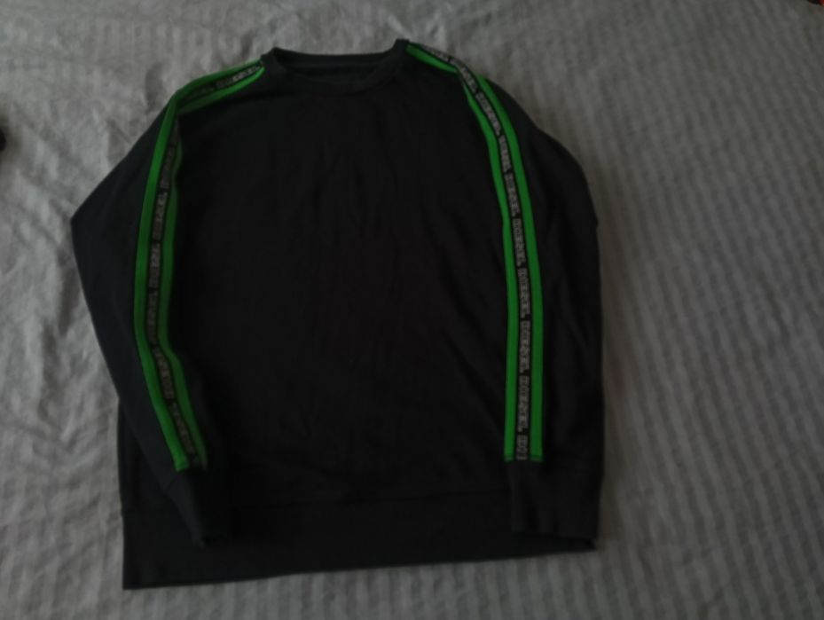 Bluza Diesel mărimea S pentru bărbați