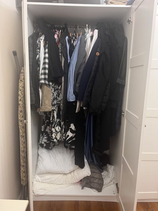 Dulap pentru haine Ikea