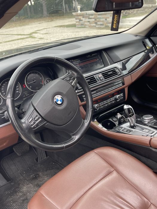 BMW Seria 5 / F10 / 518d / Luxury Line