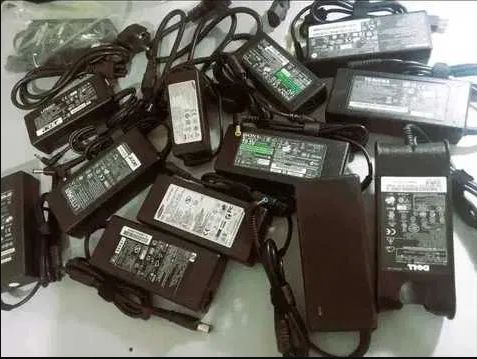 адаптер, Блок питания, зарядка разные на все ноутбуки есть