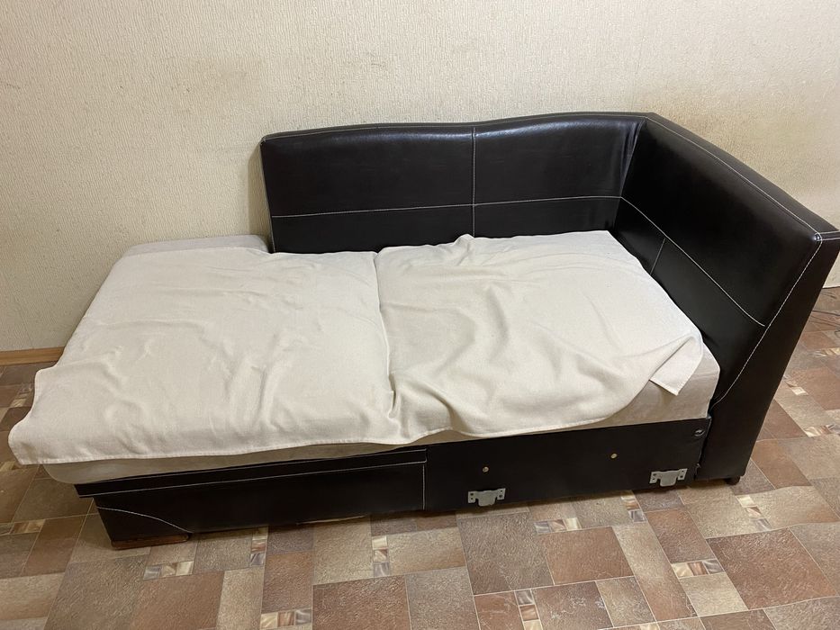 Продам мини диван