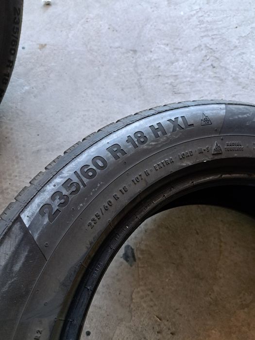 2 anvelope iarnă 235 60 r18 Continental