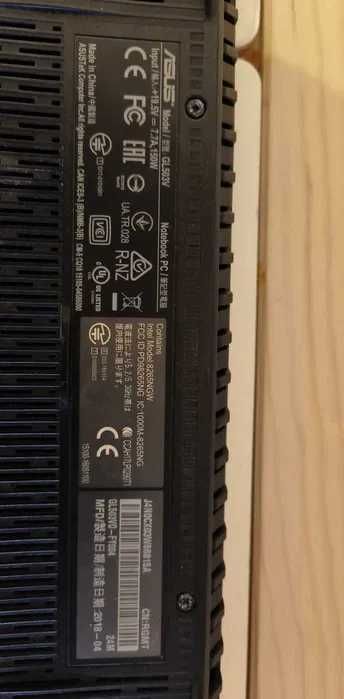 Vand Laptop Asus ROG STRIX GL503V