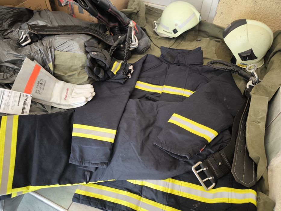 Echipament individual protectie complet pompieri svsu spsu isu psi