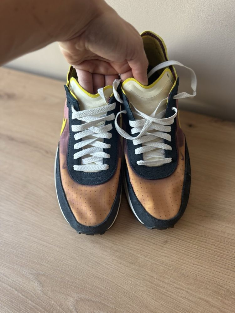 Nike Waffle One маратонки