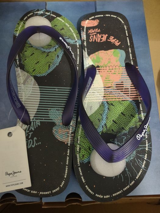 Vand papuci originali Pepe Jeans 
sunt f