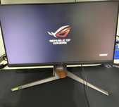 Vand monitor Asus ROG swift 360hz