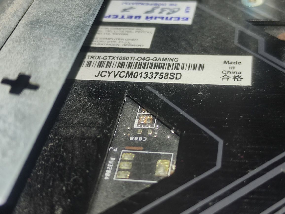 Продам видеокарту 1050 ti Asus strix