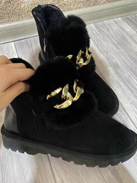 Женская обувь