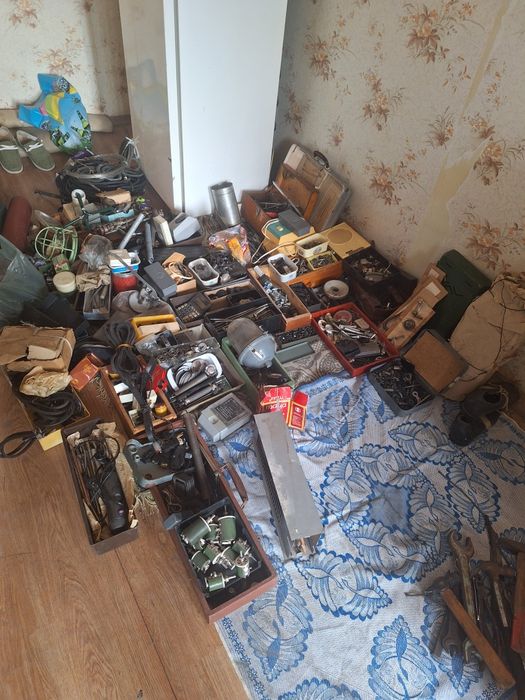 Продам,,запчасти