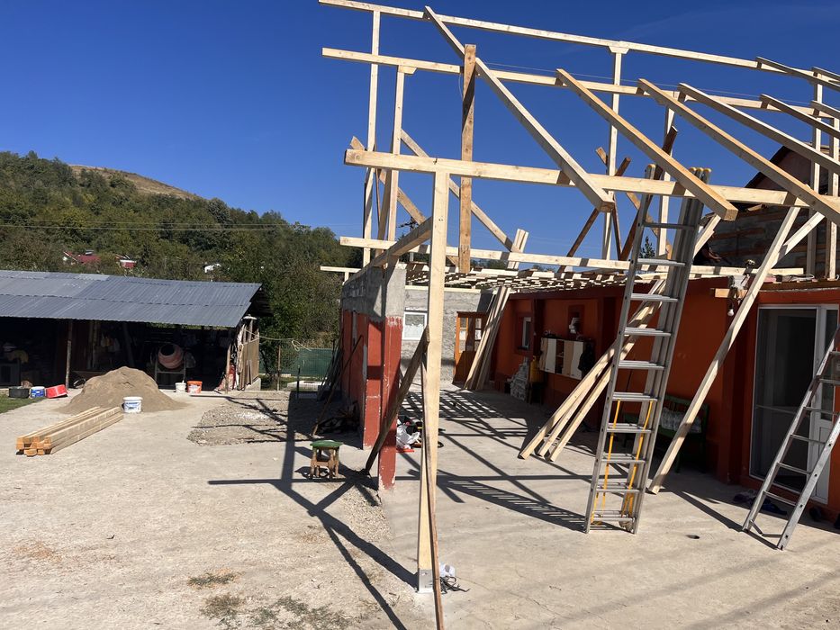 Dulgherie acoperisuri reparații jgheaburi țigla ceramica metalica