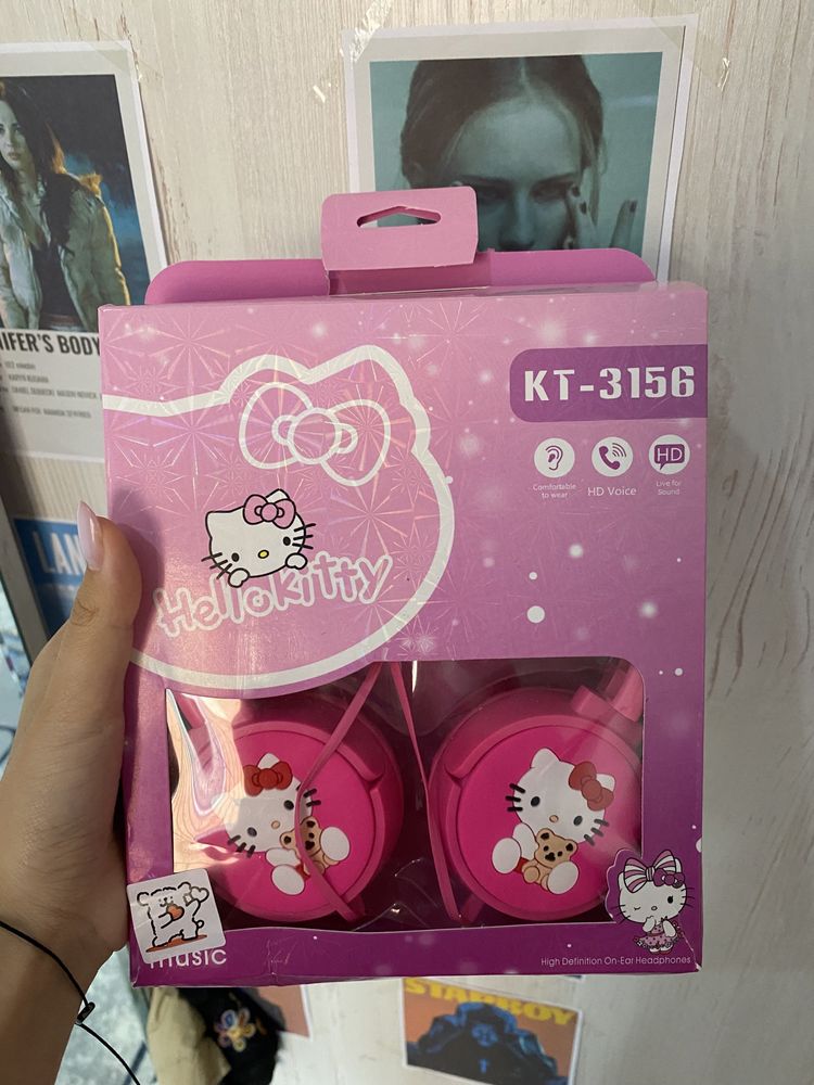 Нашуники Hello Kitty