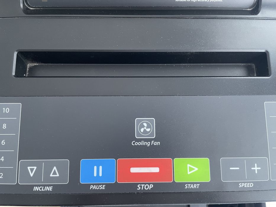 Bandă de alergat LifeSpan TR5500i