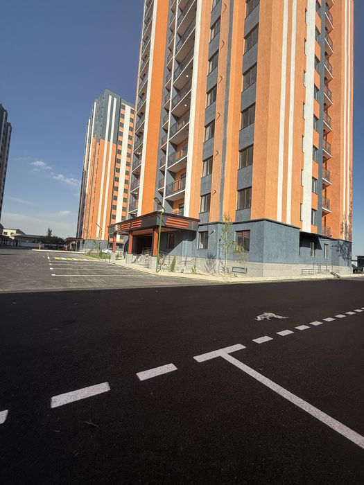 Срочна срочна сотилади сергели хонобод метро 11 бекат енида