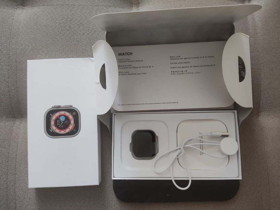 Продам НОВЫЕ смарт-часы Apple Watch