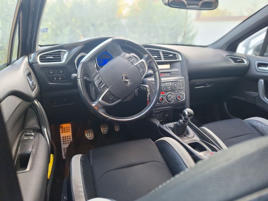 CITROEN  DS4  1.6 Дизел