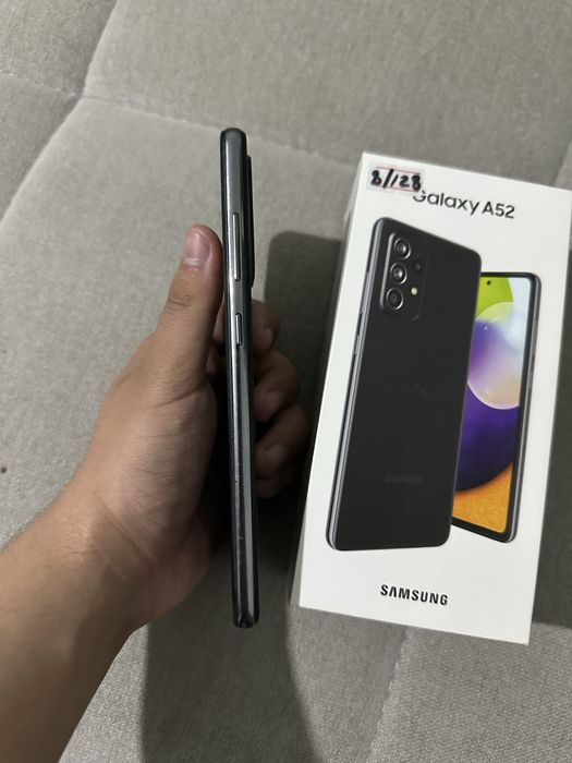 Срочно продаю телефон