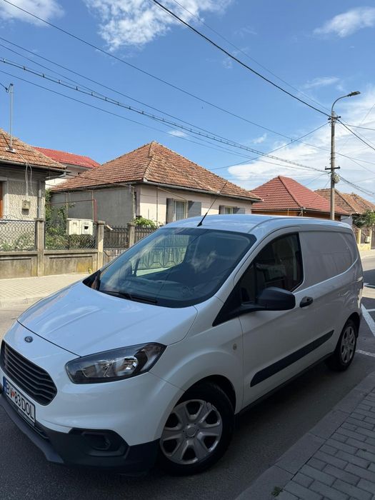 FORD Transit Courier
