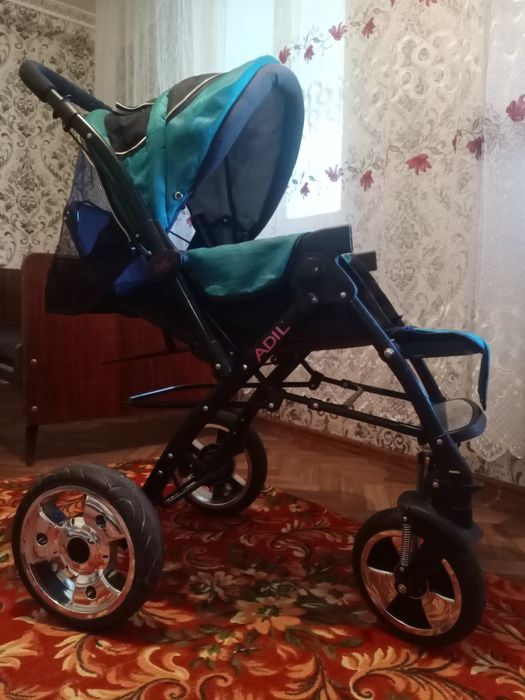 Коляска детский состояние средняя