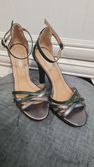 Sandale piele marimea 34