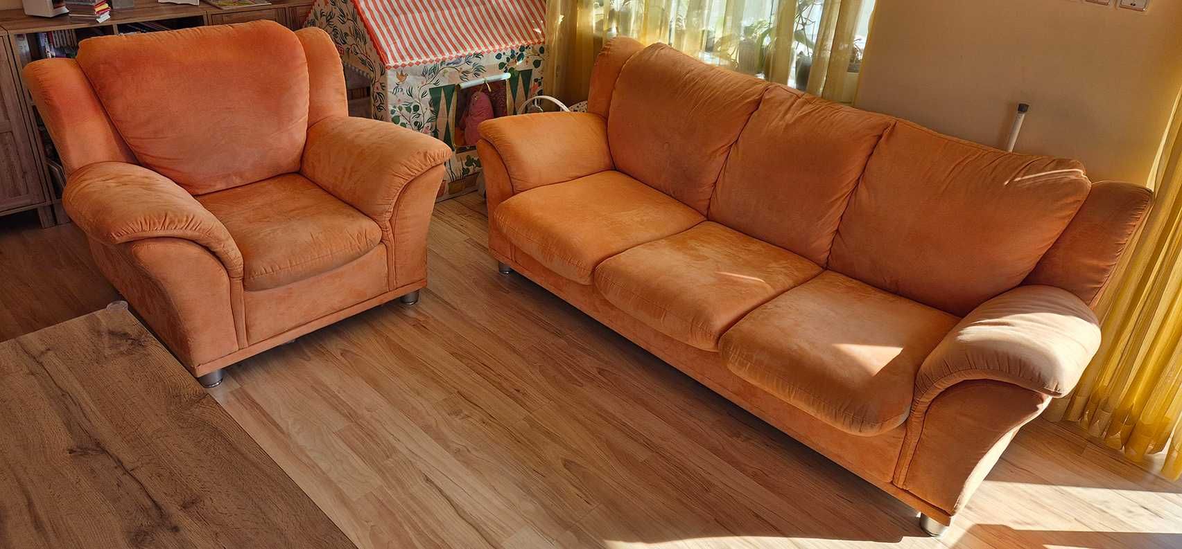 Комплект диван с фотьойл