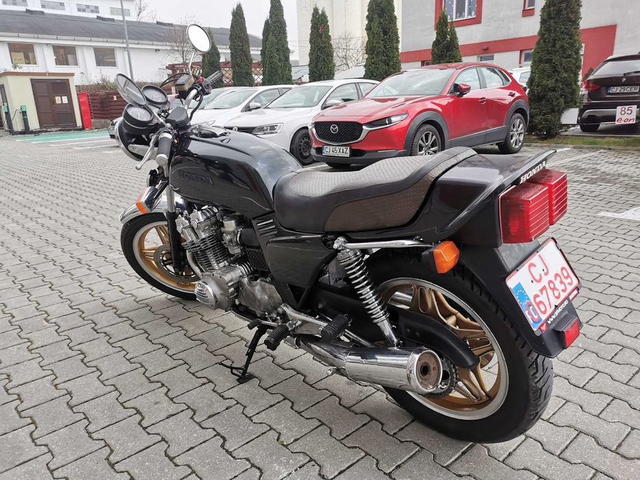 Honda cb 750 Seven Fifty Motocicleta cafe racer proiect scrambler