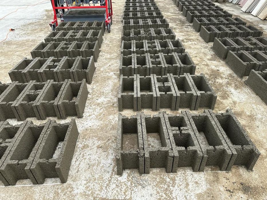 Mașină de făcut boltari#presa bolțari vibrantă