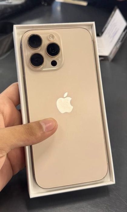 Iphone 16 pro max desert titanium 256gb 93%