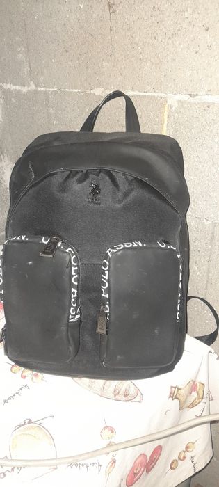Vand ruxac de firma la pret