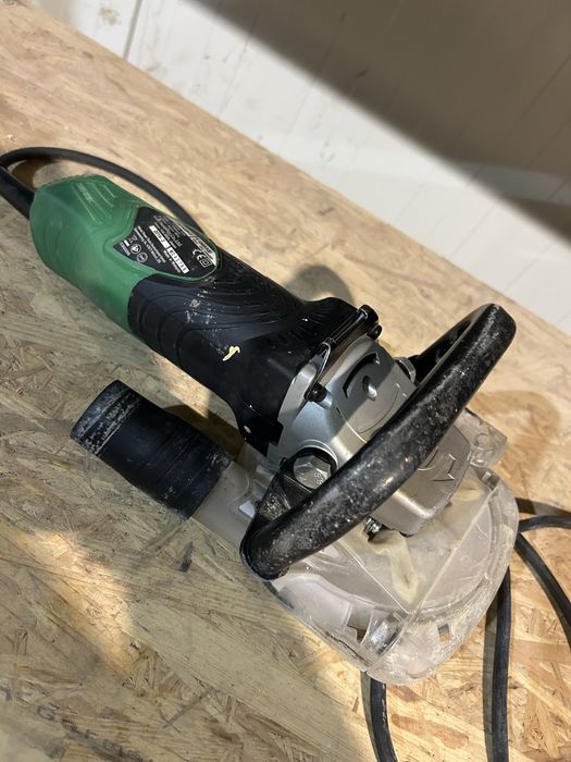 Vind slefuitor de beton hikoki