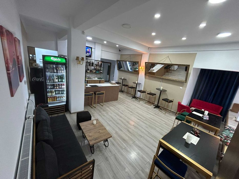 Vand afacere la cheie-bar centru oras Slobozia