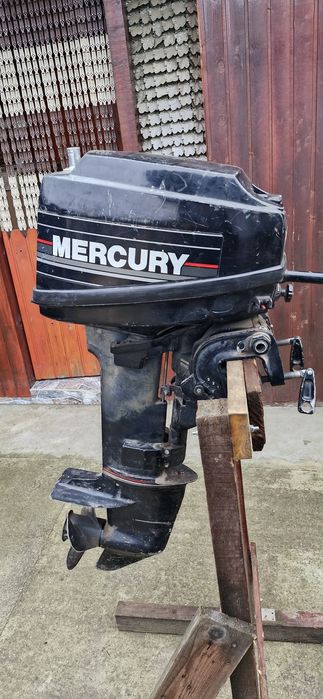 Motor barca Mercury