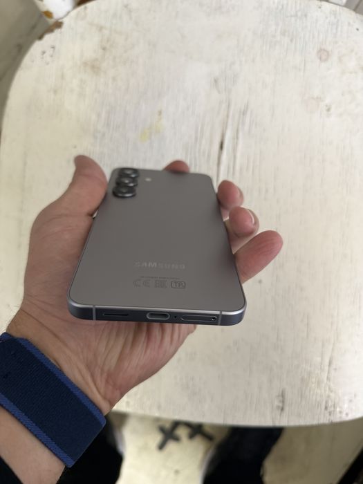 samsung s25+ pamit 12.256g holati odeal oqip tel qlila