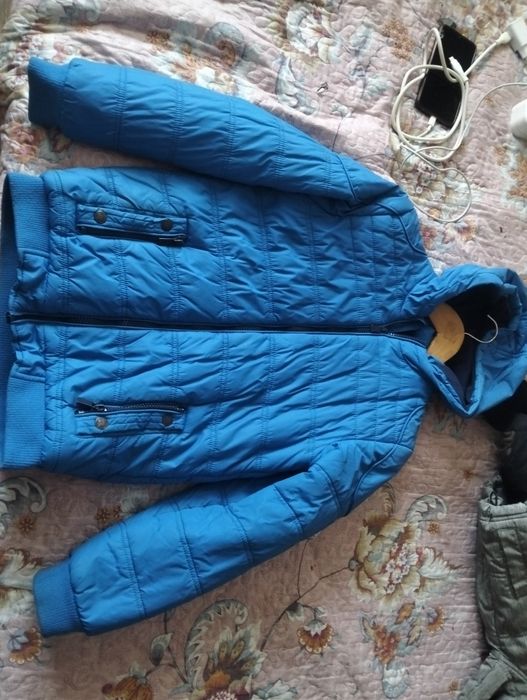 Весенняя куртка на 9-10 лет