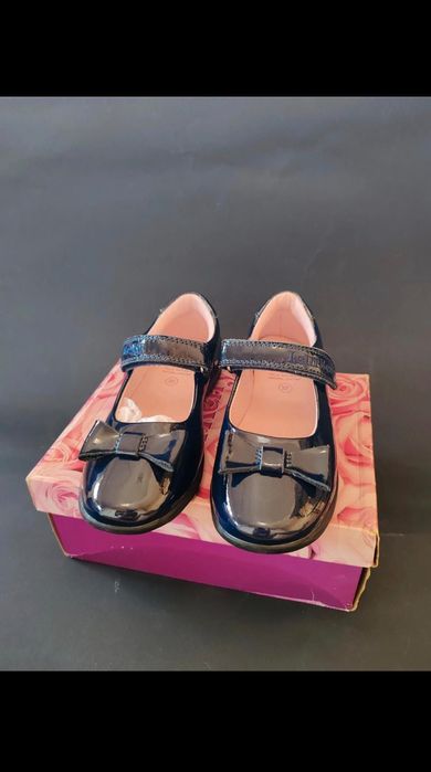 Pantofiori bleumarin Lelly Kelly eleganți din piele naturală lăcuită