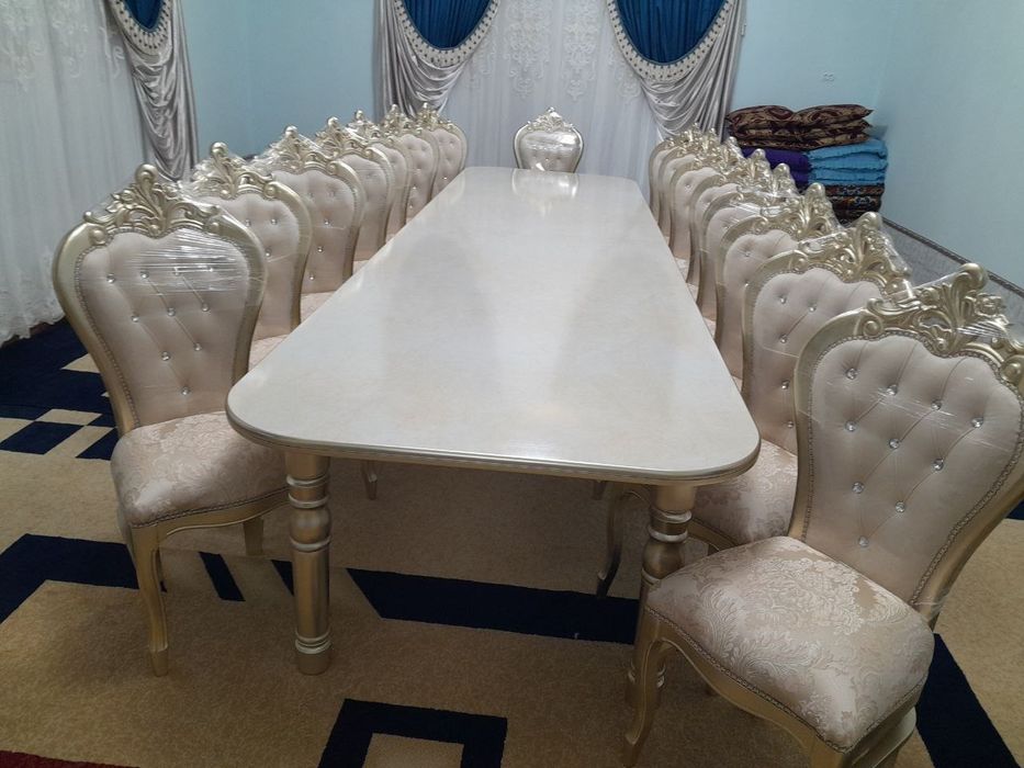 Стол стул ва хонтахталар сотилади