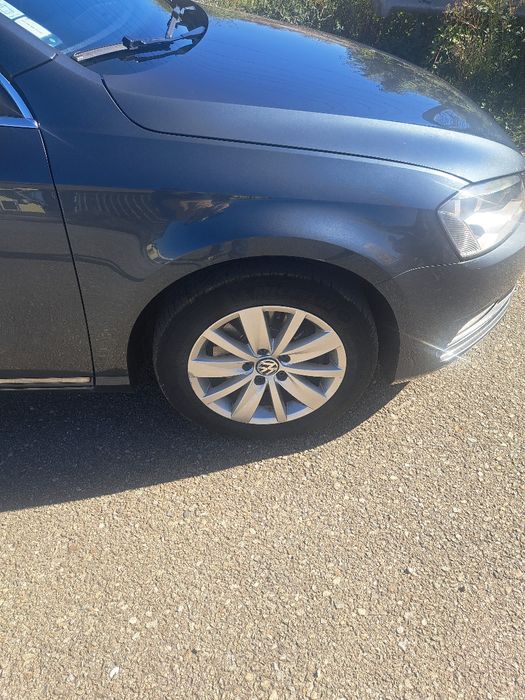 VW PASSAT/ 2011 B7