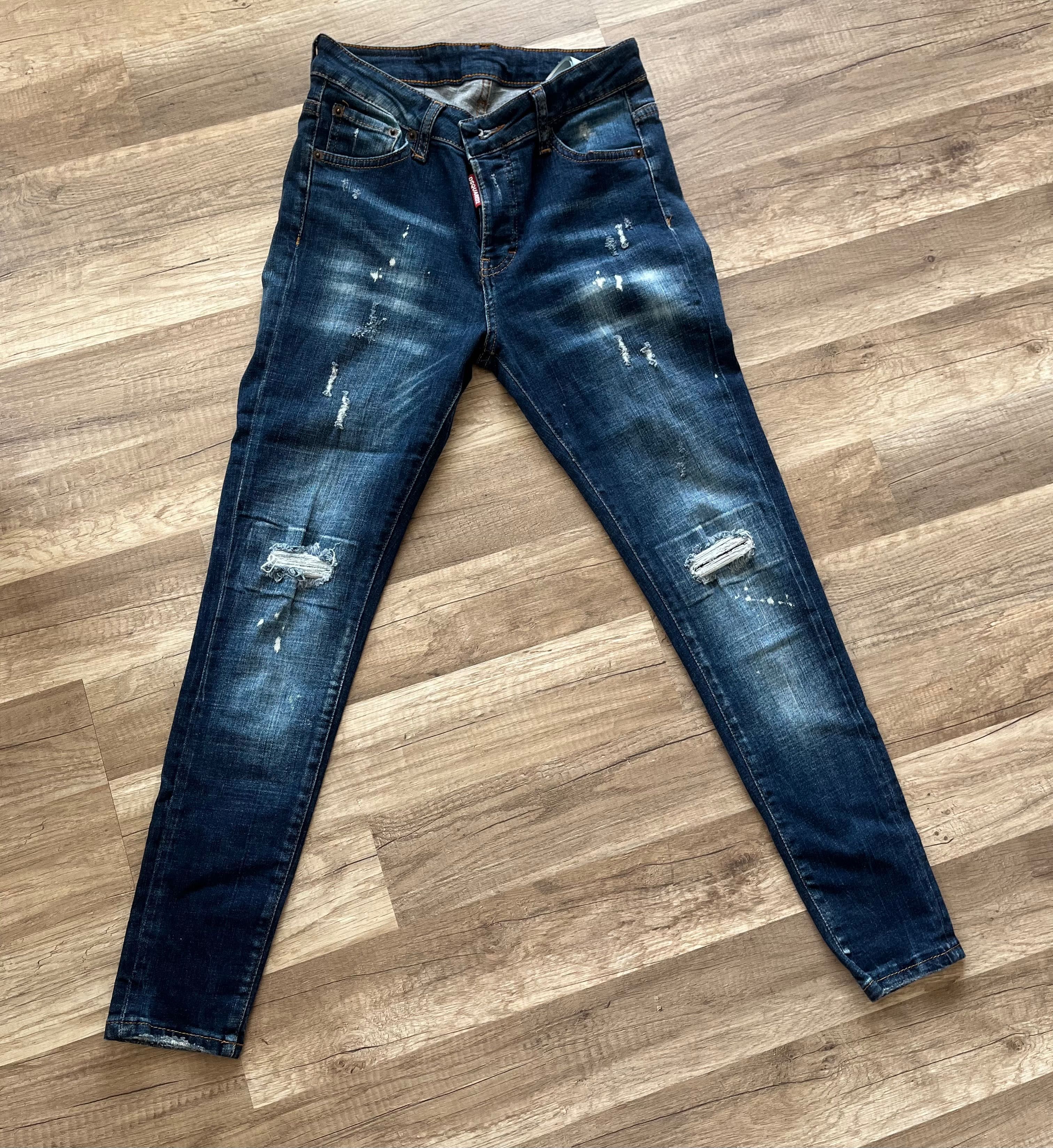 Дънки DSQUARED2 размер 38
