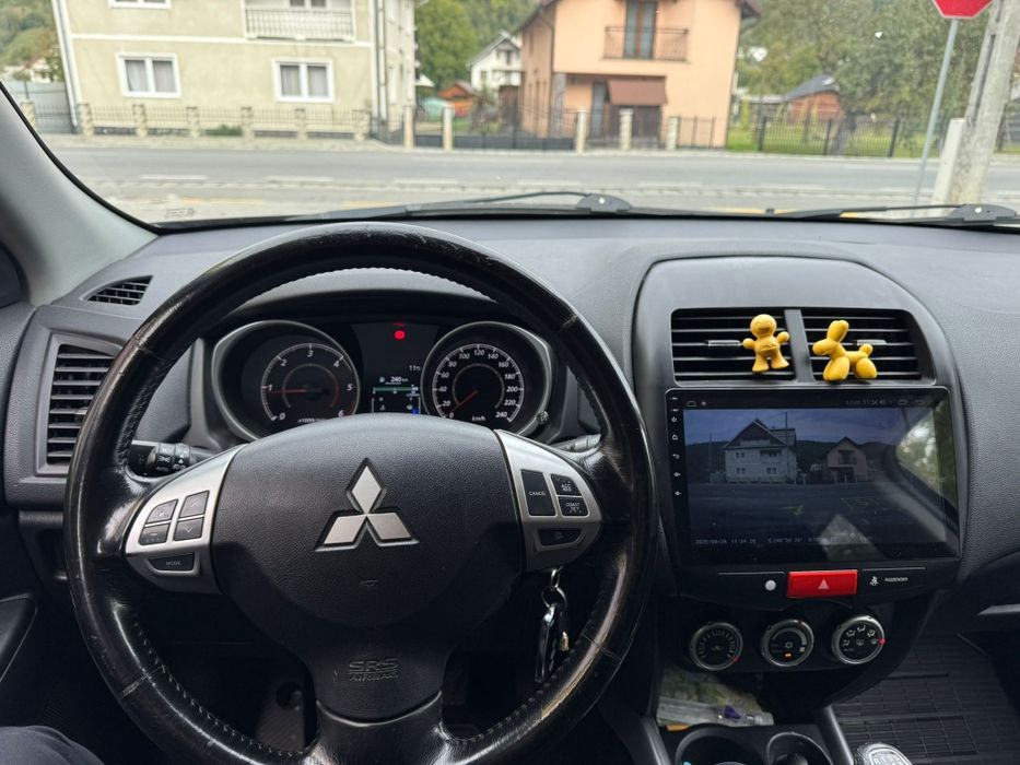 Mitsubishi asx /4×4/2011