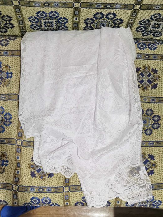 Продаётся импортная , абсолютно новая качественная тюль на окна.