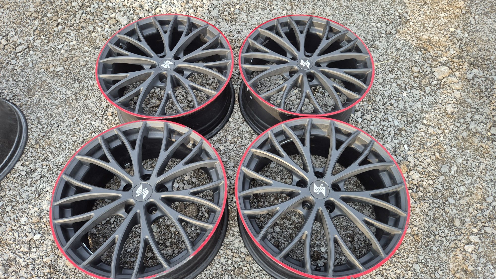 Джанни EtaBeta 5/114.3 Toyota,Nissan,Honda 5x114.3

Употребявани, Шуме