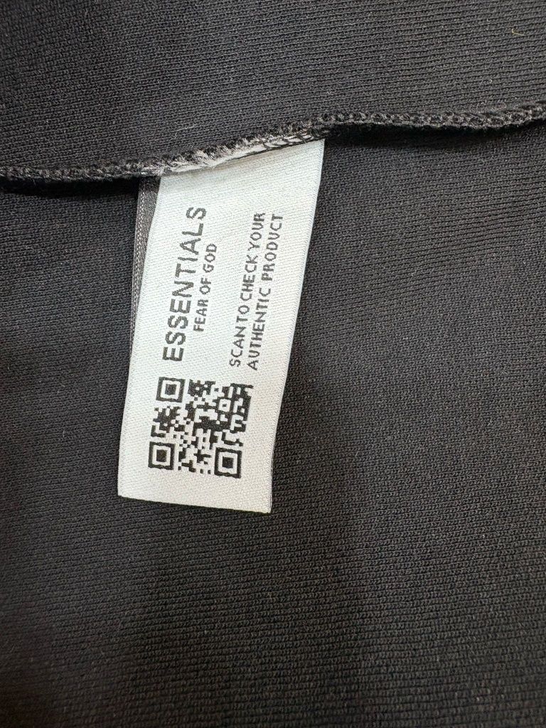 Compleu Essentials premium quality ALB NEGRU