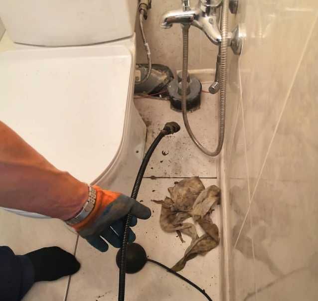 Прочистка чистка канализации туалет бани кухни аппаратом сантехник