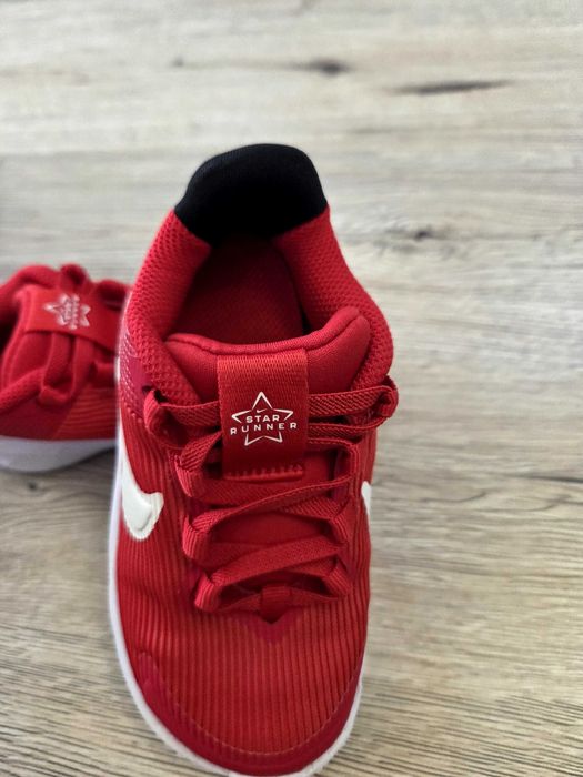 Детски маратонки NIKE н.25