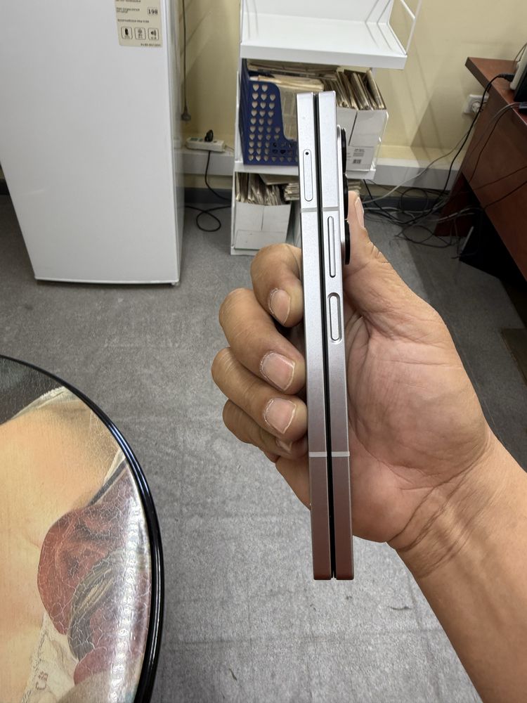 Samsung Galaxy Fold 6 12/256, silver