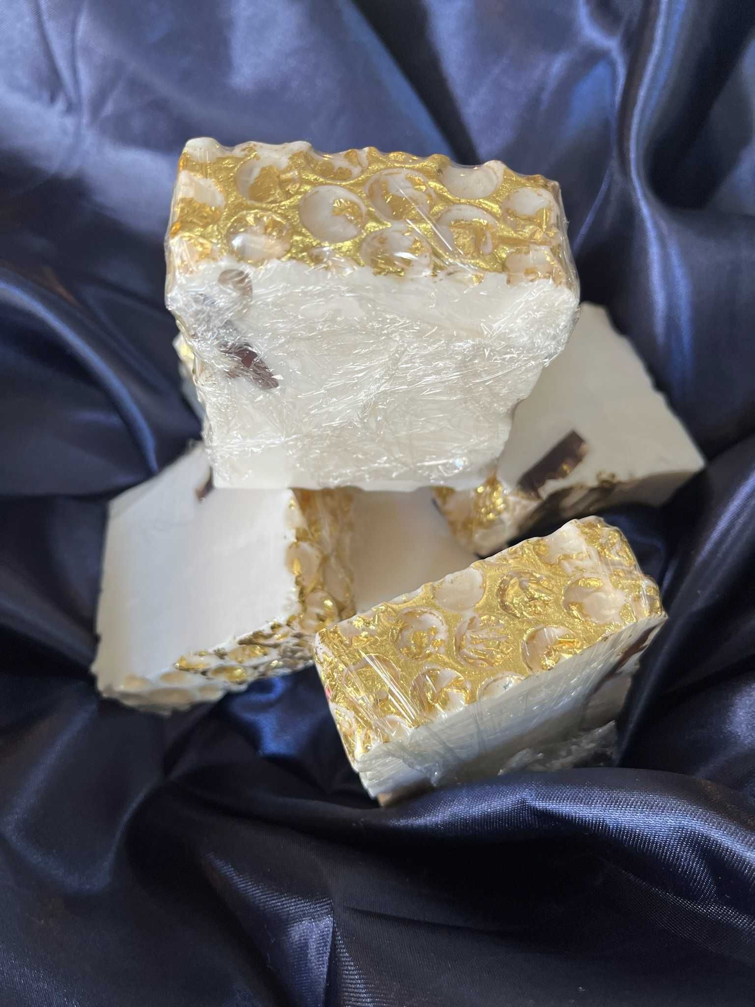 Golden Marshmallow Dream – Лукс в сапунена форма
