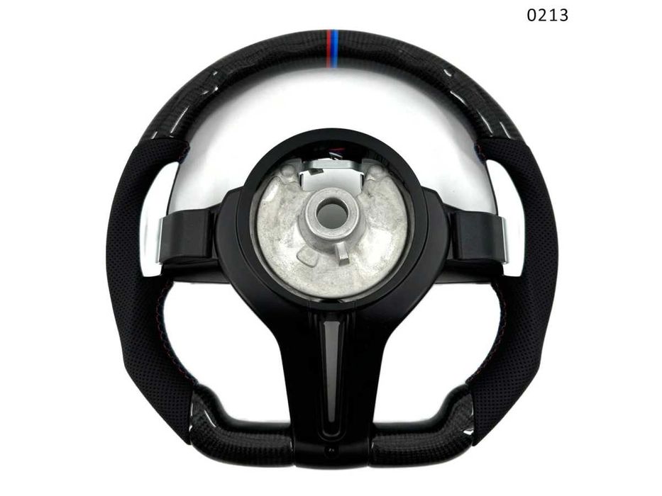 Volan sport carbon M pentru BMW Seria E 1 3 X1 X5 X6 E90 E70 E53