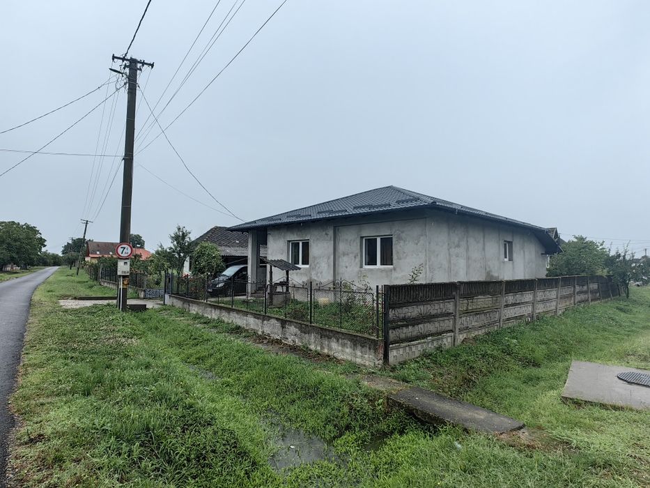 Casa de vânzare în Tătărești